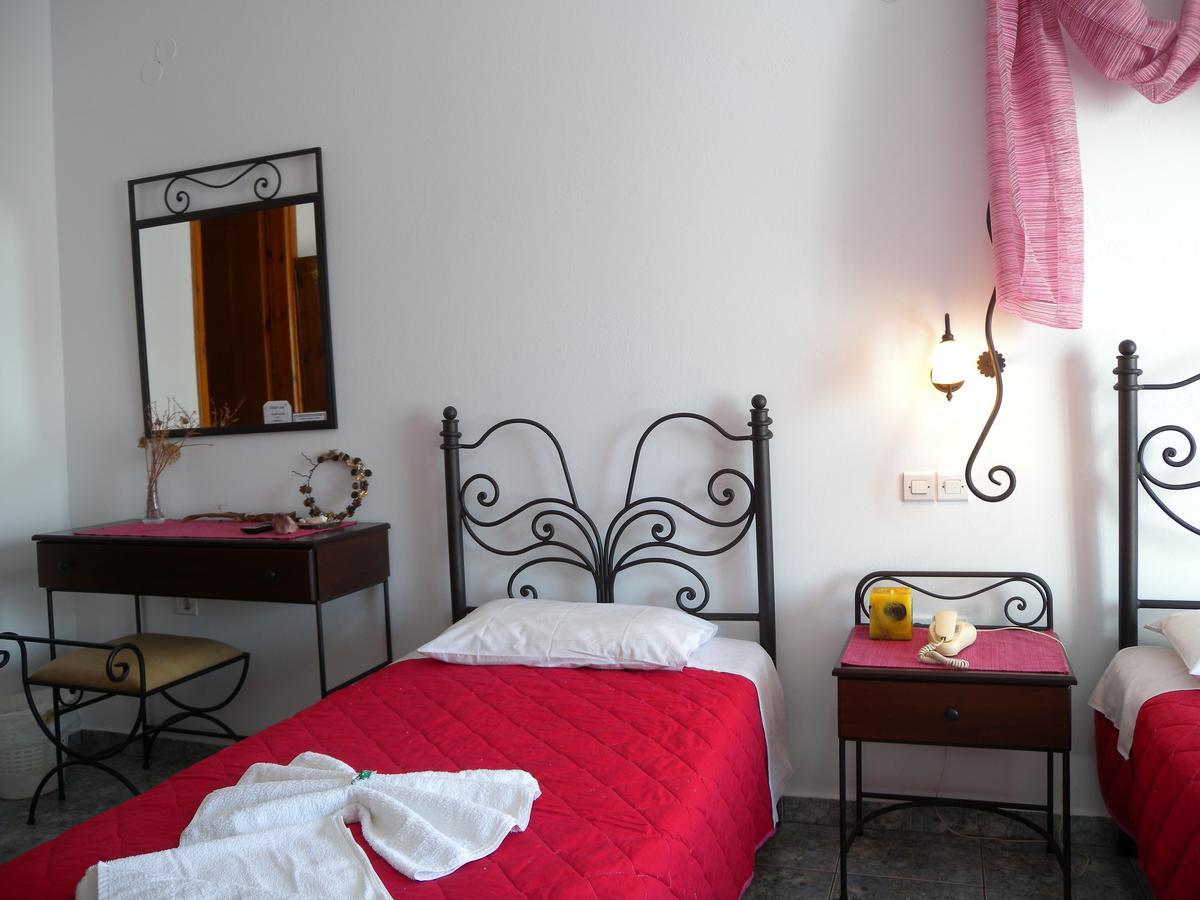 Anezina Hotel Adamantas  Luaran gambar